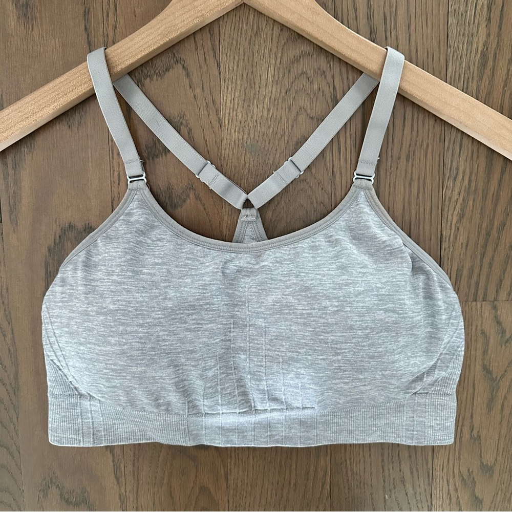 Champion Adjustable Strap Racerback Sports Bra in Heather Grey Medium
